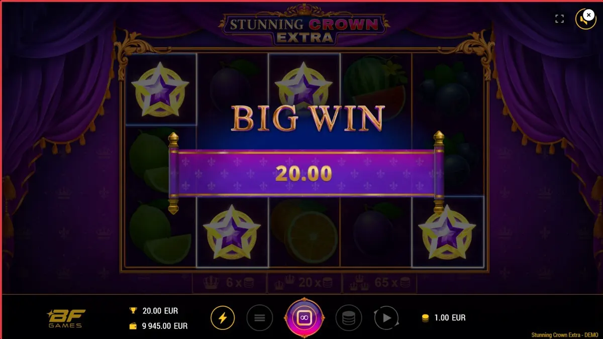 Tampilan visual slot Stunning Crown Extra dengan simbol mahkota dan buah-buahan mewah